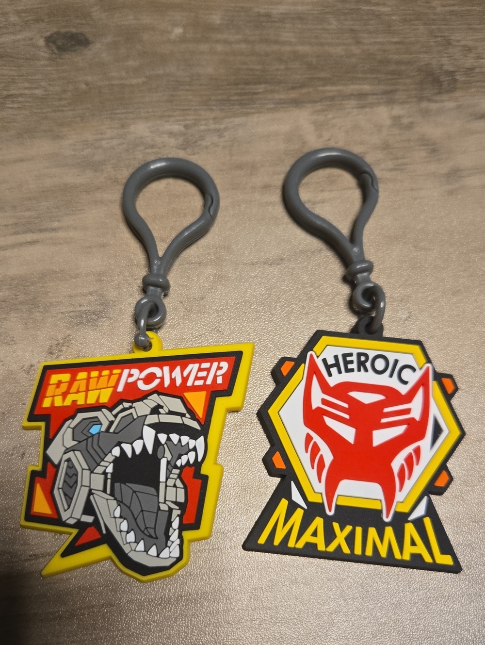 Nwot Hasbro Transformers Grimlock And Maximal Rubber Keychain Duo